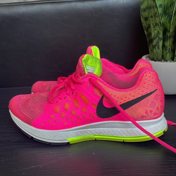 Nike Zoom Pegasus 31 Running Shoes Hot Pink - Picture 8 of 9